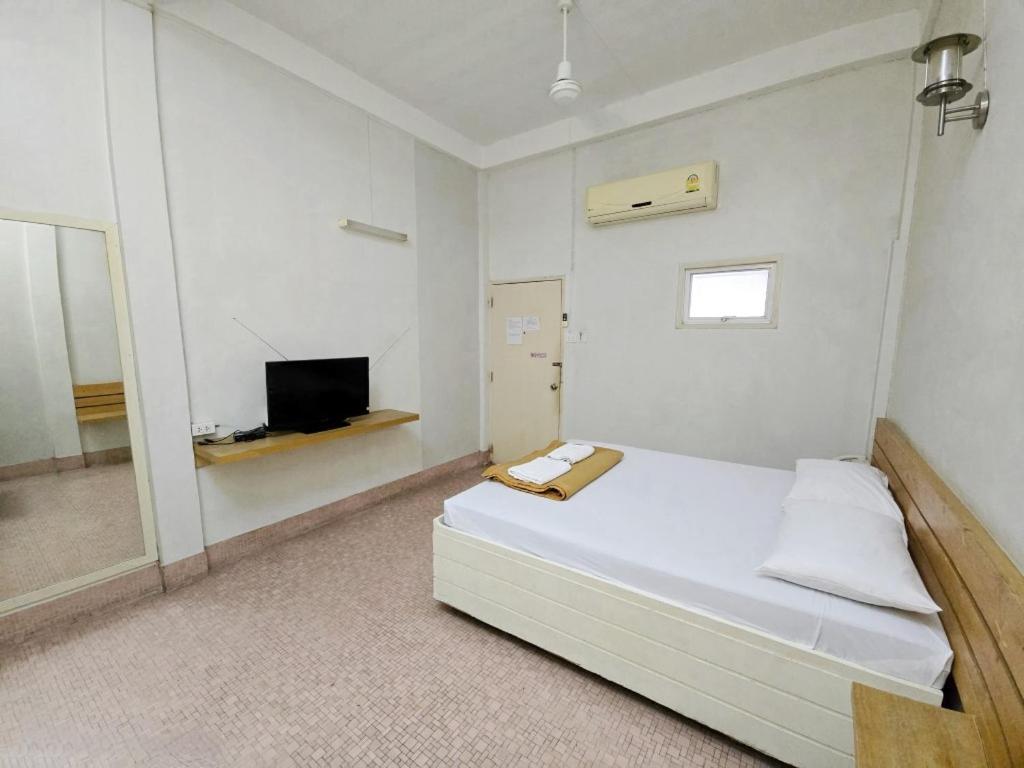 Rajata Hotel Bangkok Kültér fotó