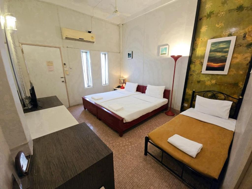 Rajata Hotel Bangkok Kültér fotó